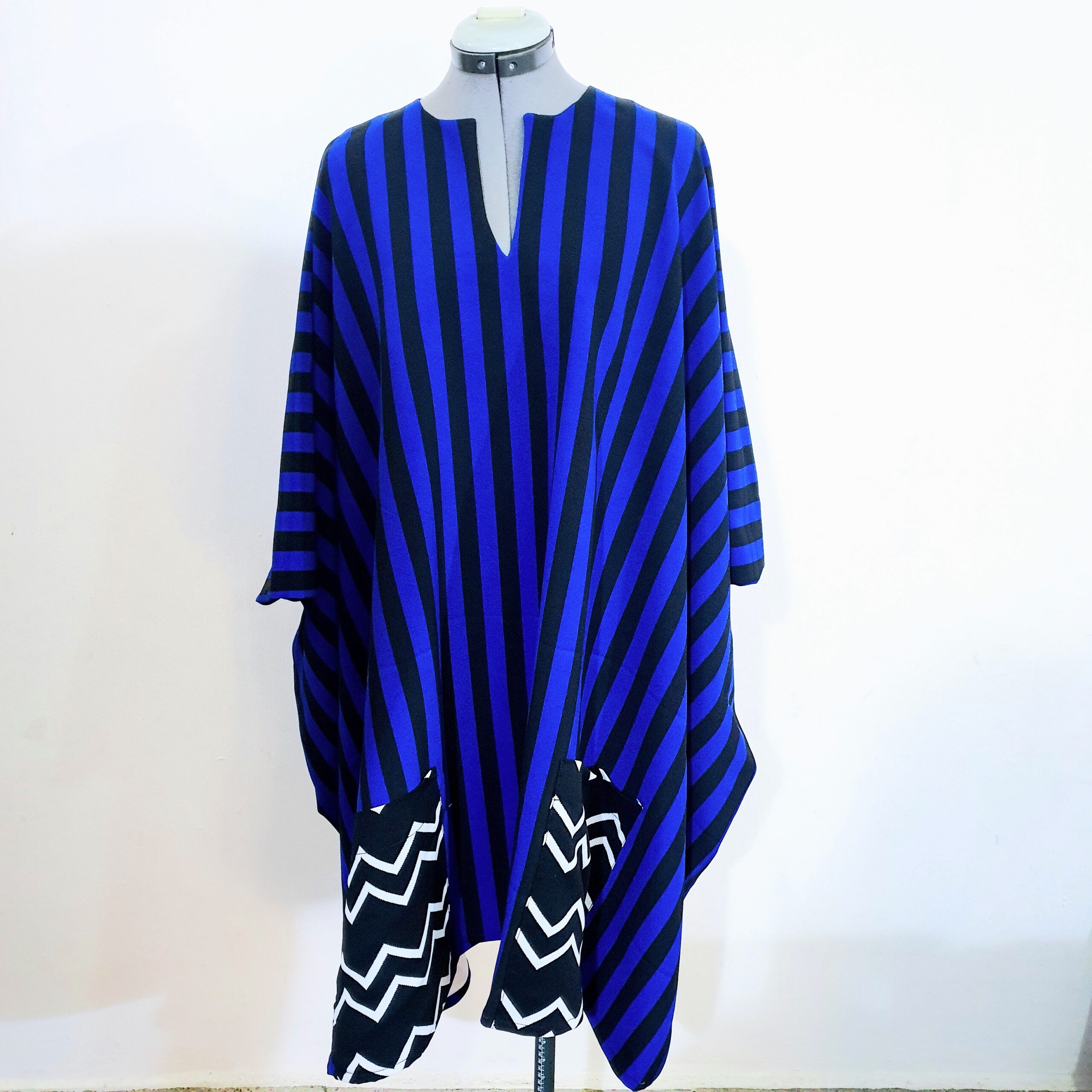 Blue and white outlet dashiki